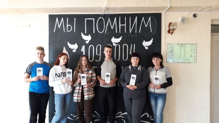 Краснополянская сельская библиотека.jpg